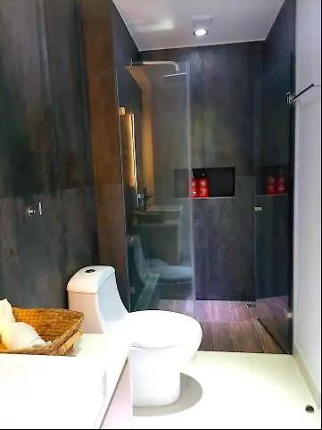 One-Bedroom Gem In Playa Del Carmen Messico